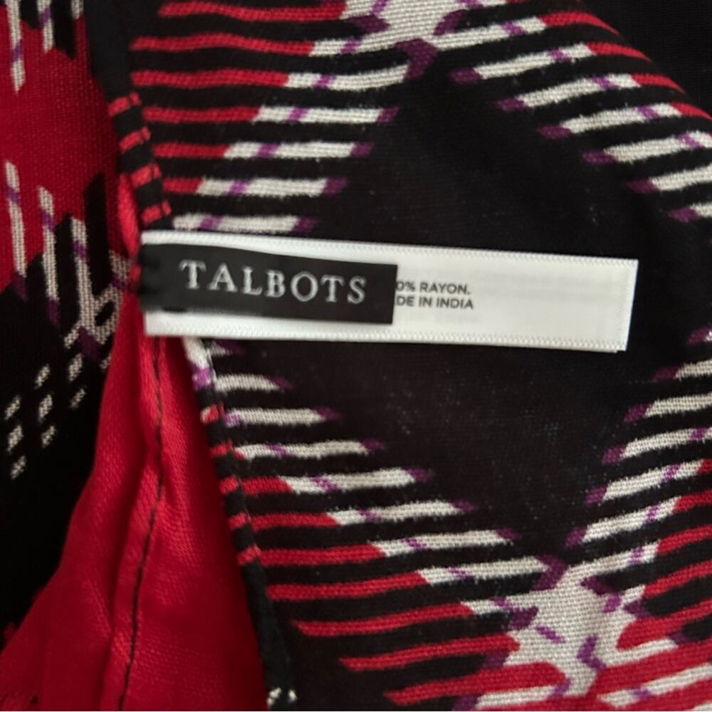 Talbots Women’s Nutcracker Plaid Oblong Scarf - Picture 4 of 6